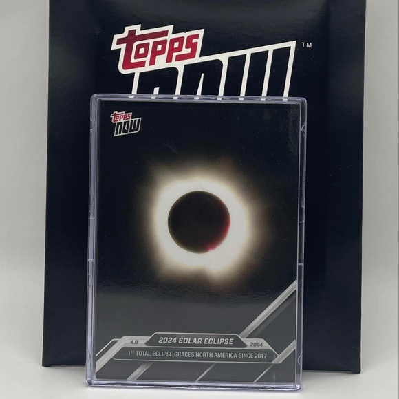 (LOT of 5) 2024 TOPPS NOW Solar Eclipse 1st Total Eclipse Since 2017 #SOL1 (QTY) - Picture 1 of 3